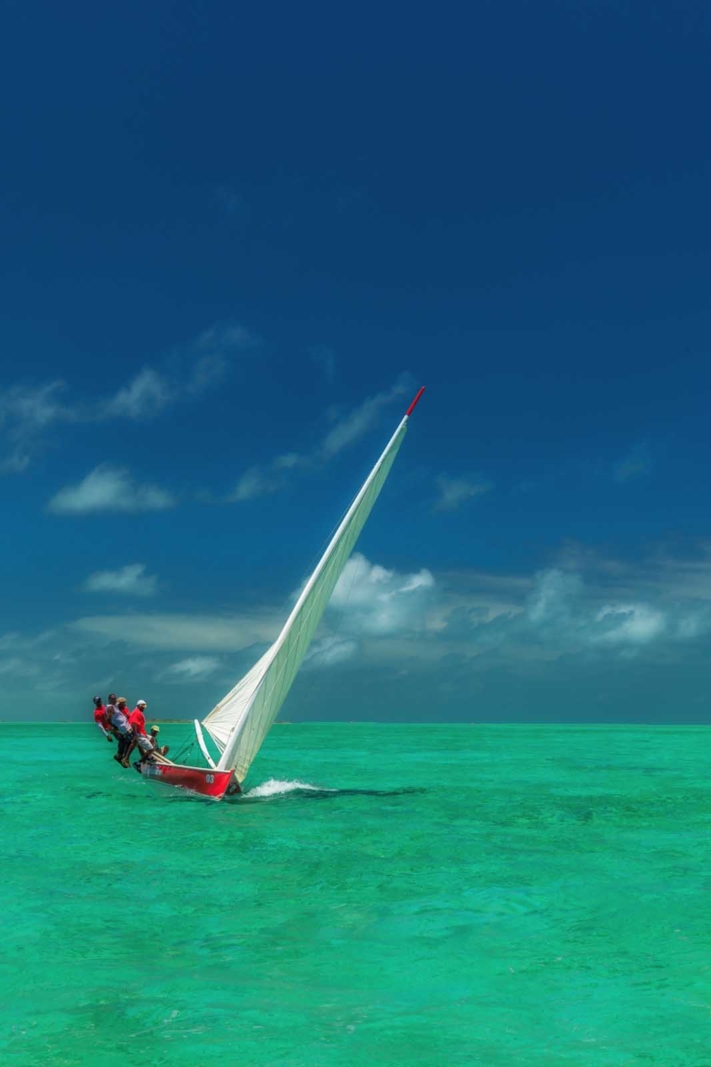 things to do in the bahamas sailing