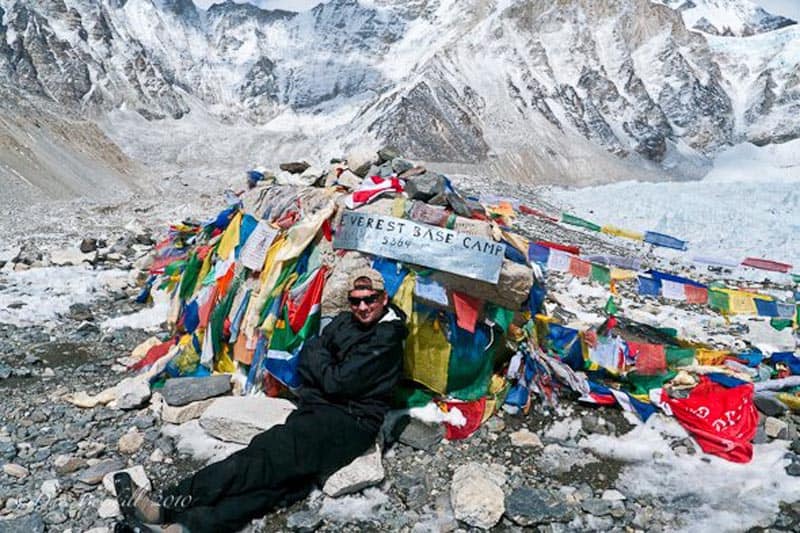 mount everest camp trek at base camp