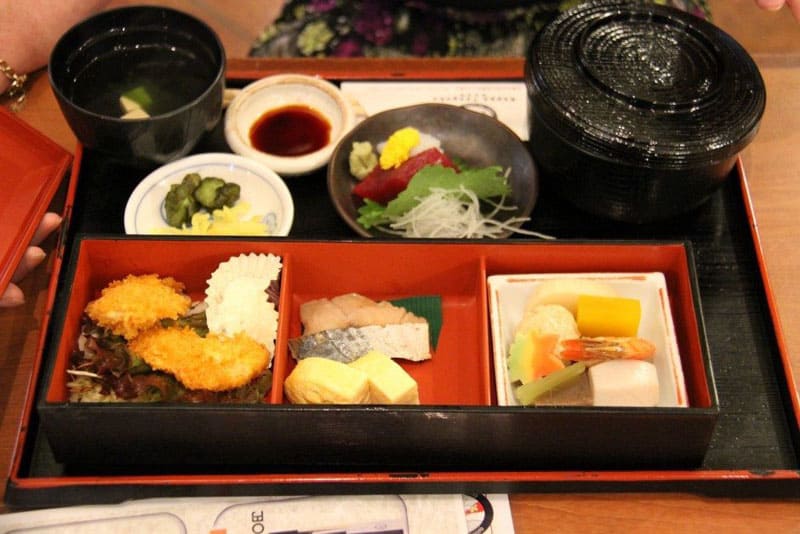 tokyo volunteer guide japanese food