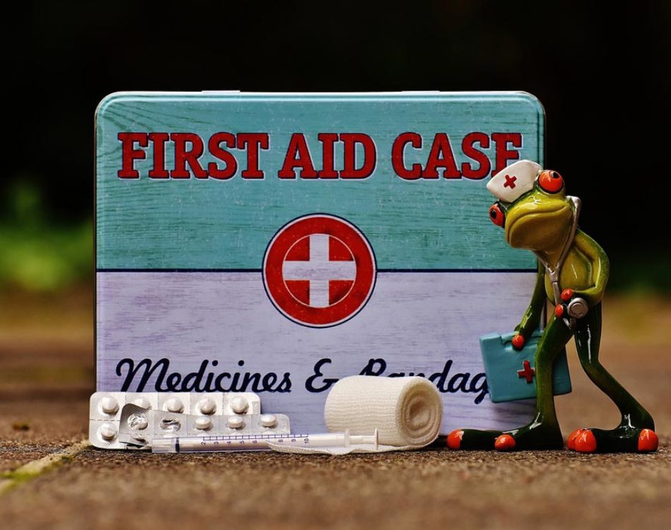 How to Pack a Travel First Aid Kit