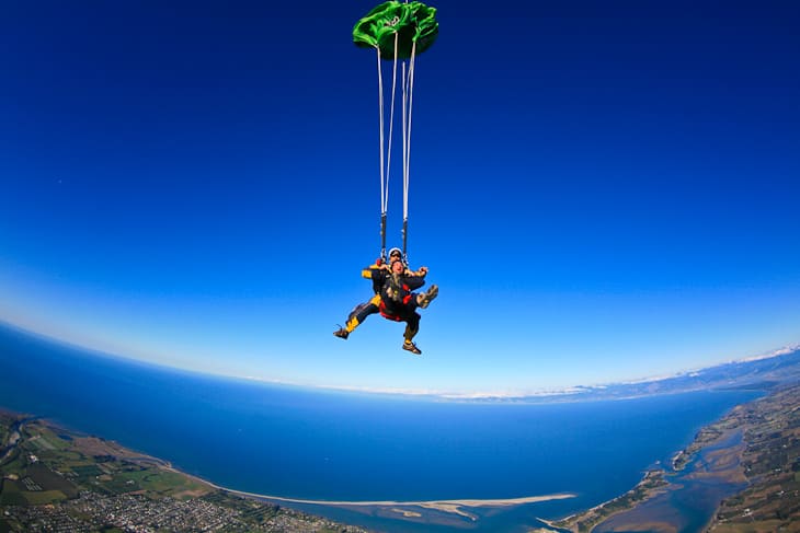 travel insurance skydiving