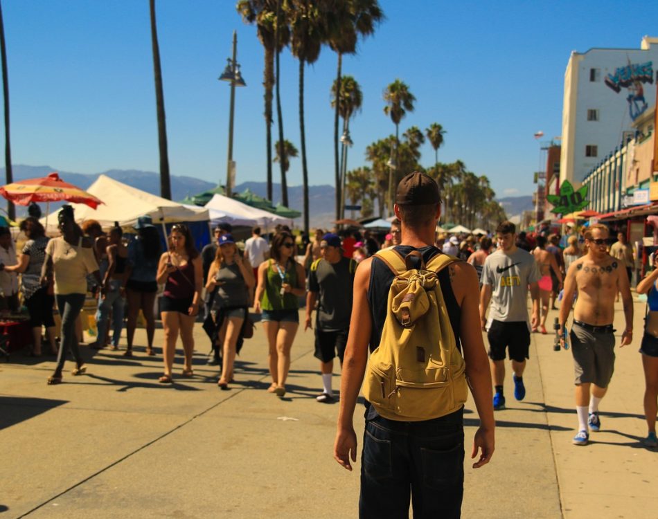 20 Common Travel Scams and How You Can Avoid Them