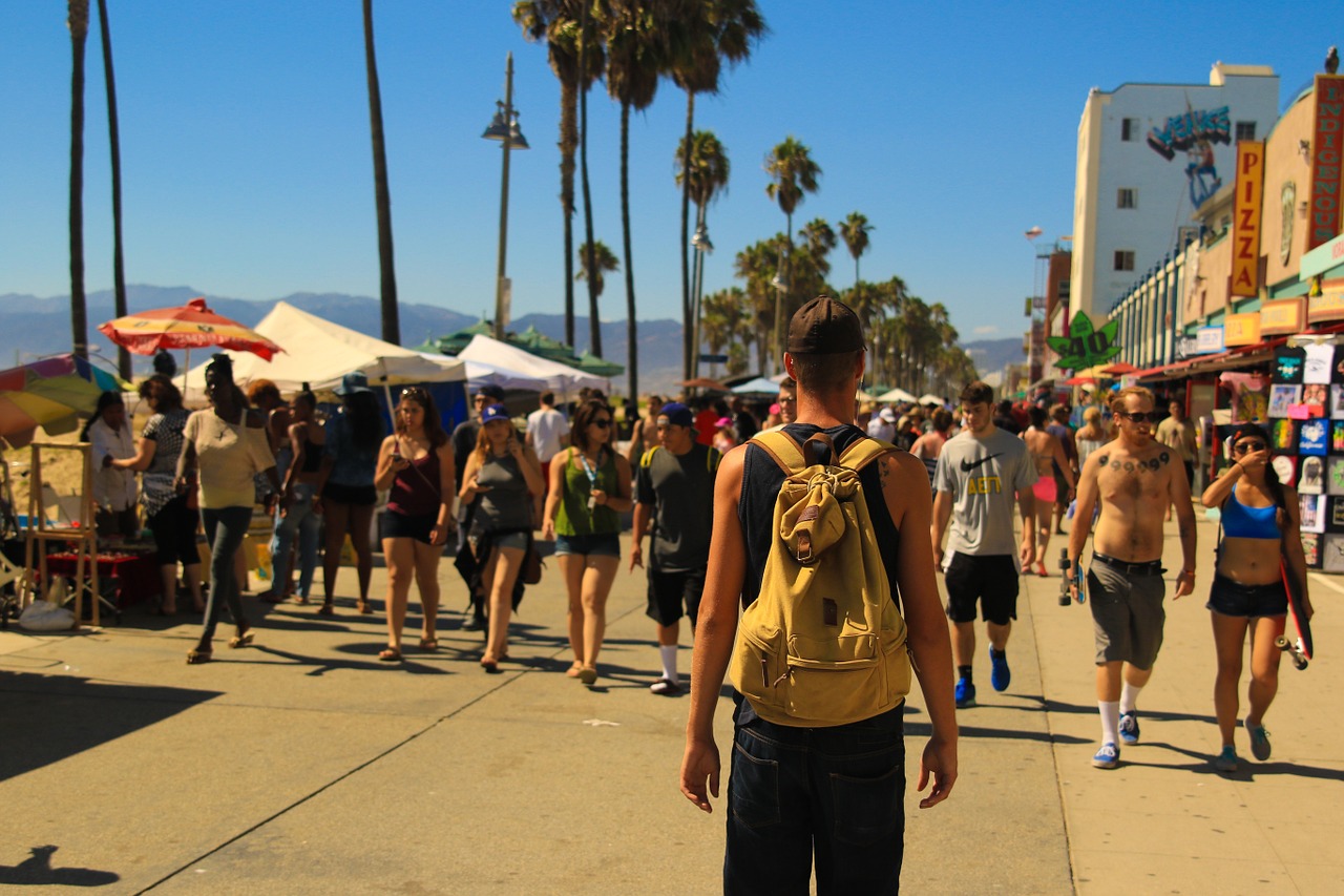 tourist scams in los angeles