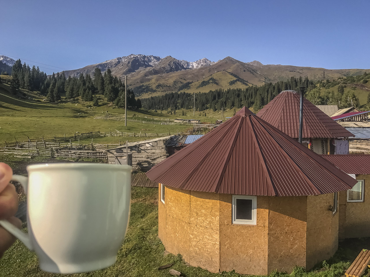 kyrgyzstan trekking jyrgalan