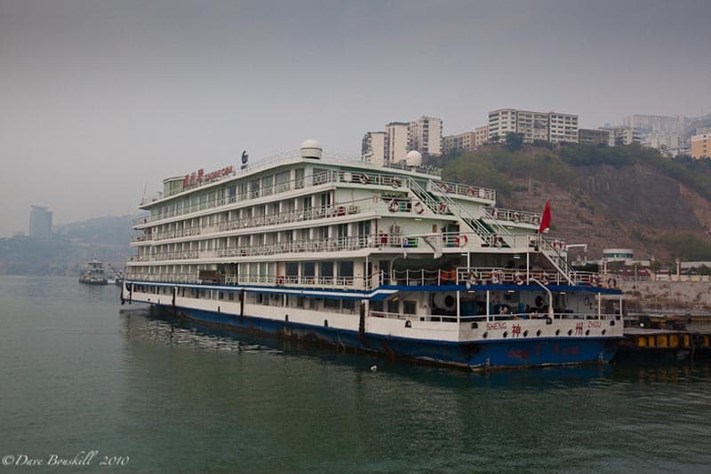 unique cruises three gorges china