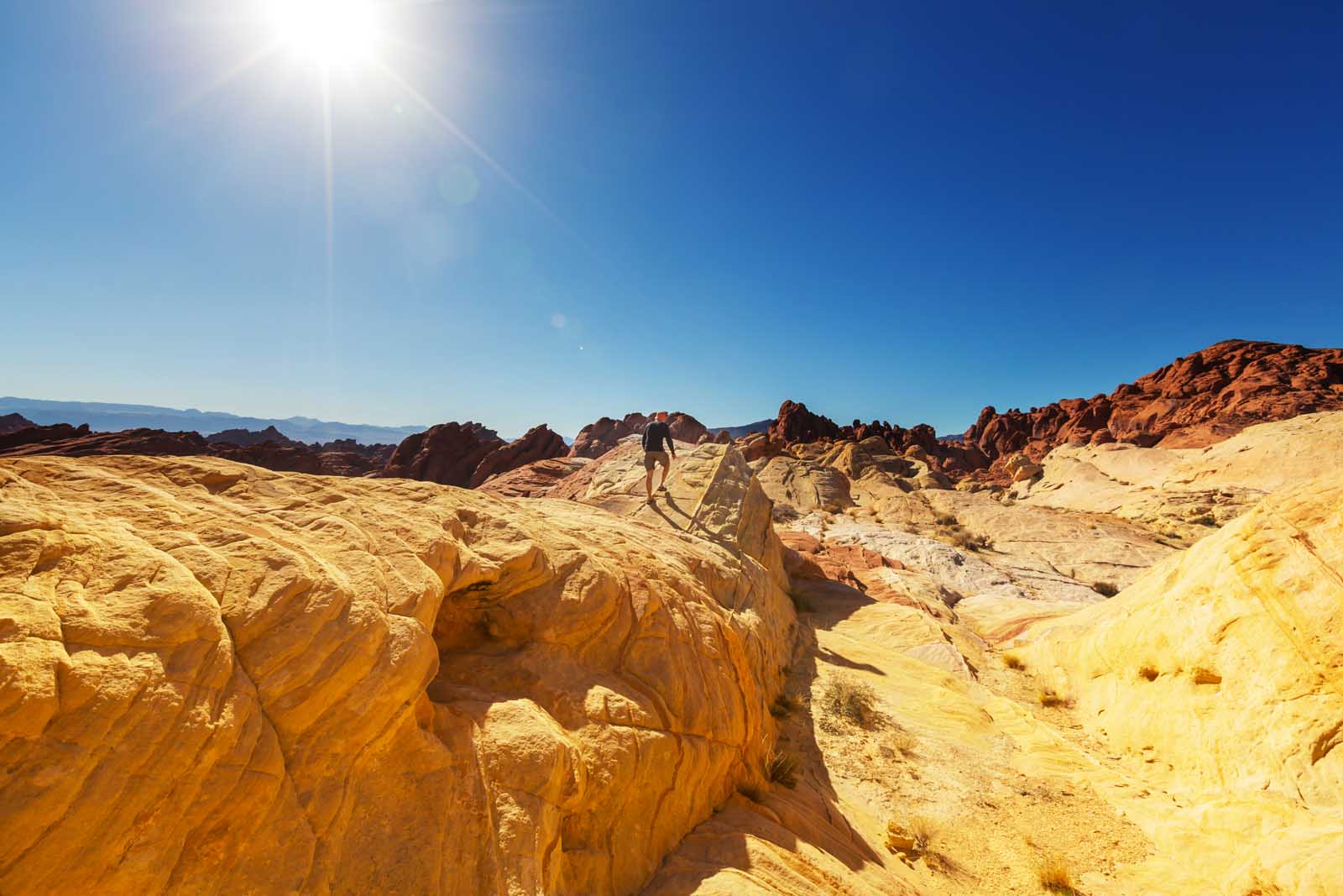 Top of the World Arch Trail in Valley of Fire State Park Nevada