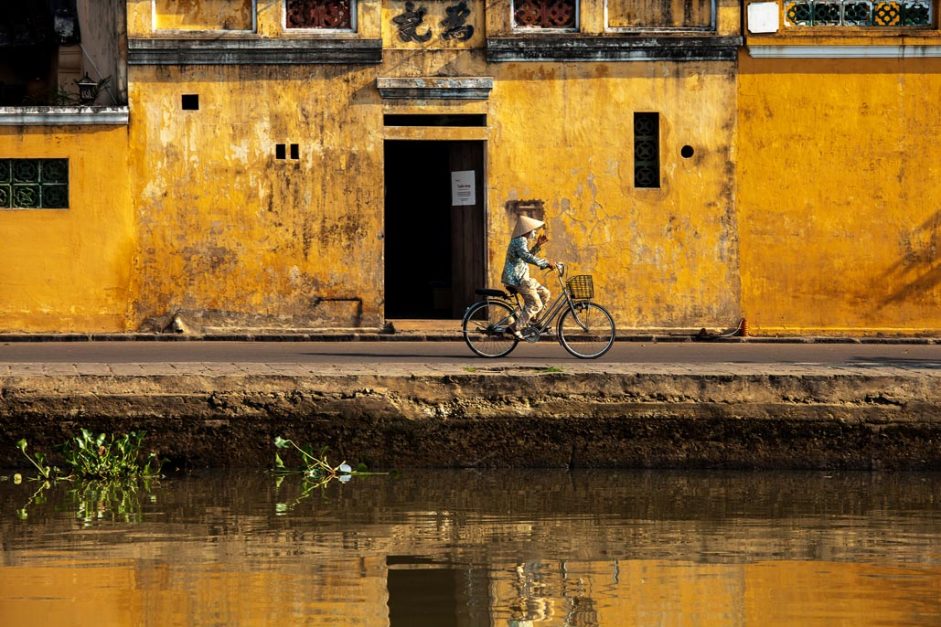 vietnam travel highlights bicycle in Hoi An