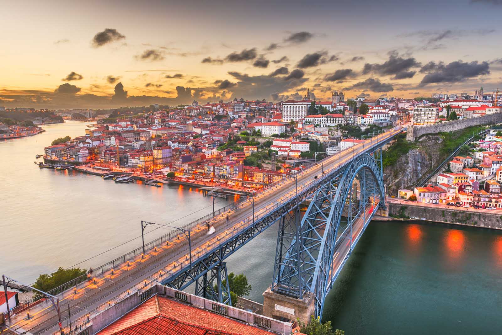 why visit portugal nightlife