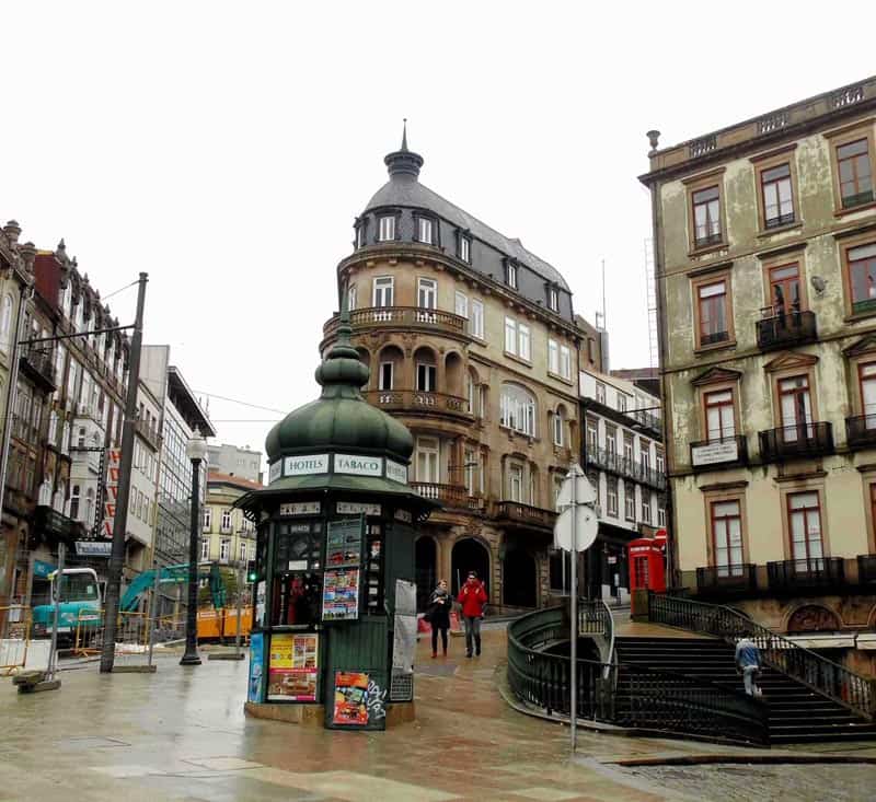 harry potter was written in Portugal
