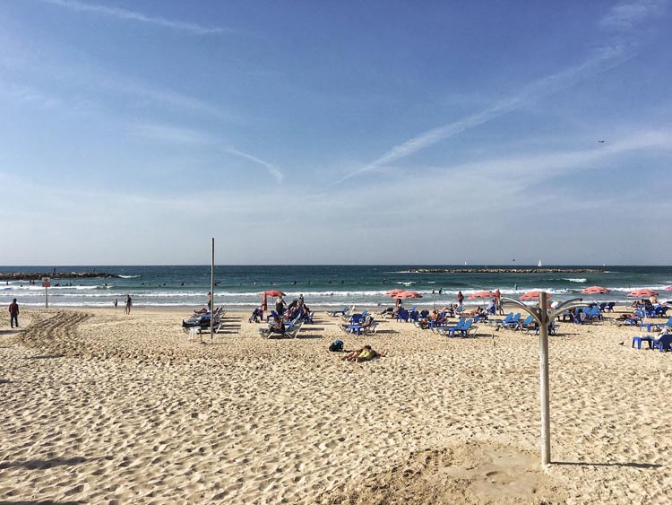 visit tel aviv for the beach