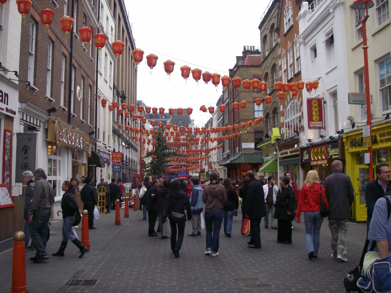 Where to stay in London Chinatown