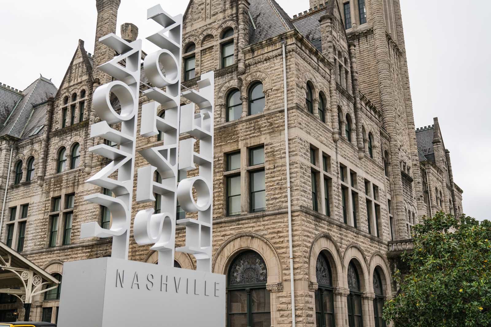 where to stay in nashville downtown union station, Accommodation 