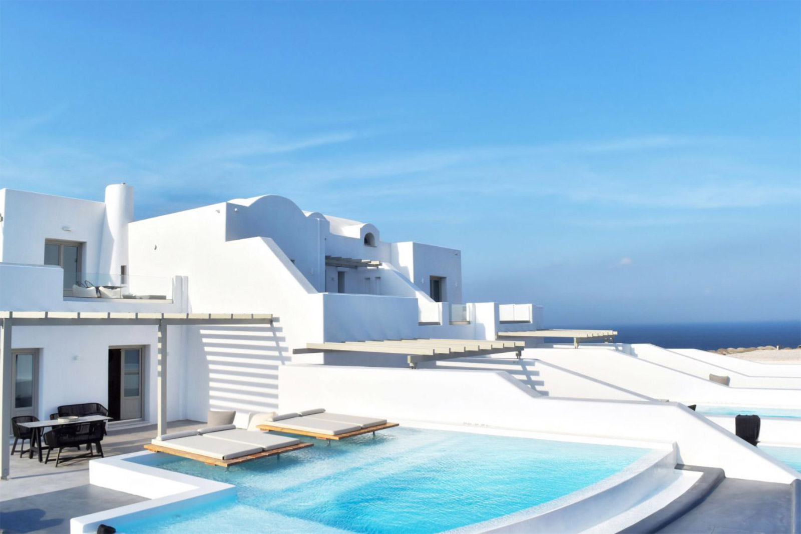 where to stay in santorini phos beach hotel