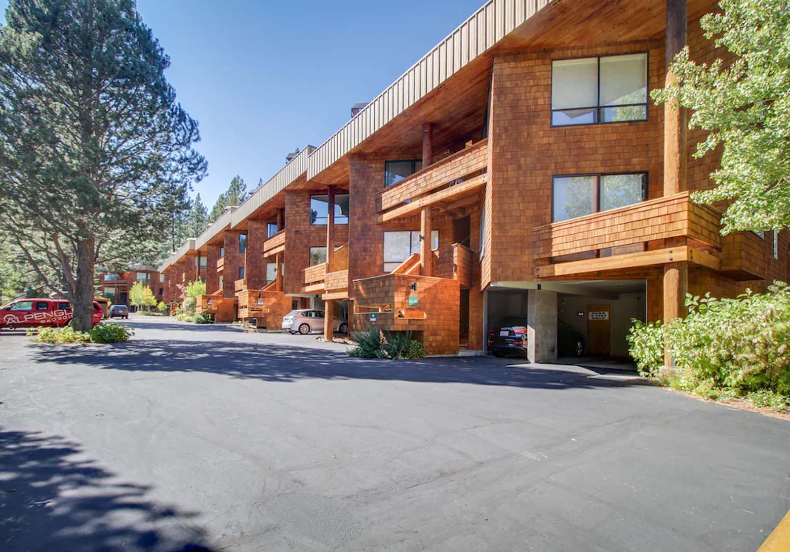 where to stay in lake tahoe squaw valley