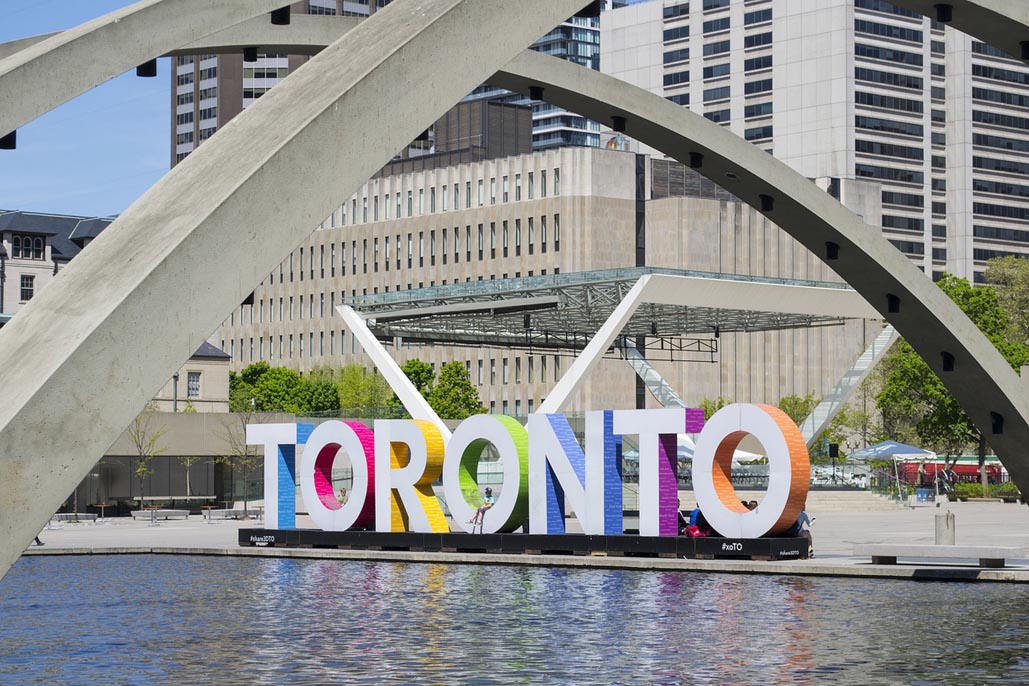 Where To Stay In Toronto A Guide To The Best Neighborhoods The