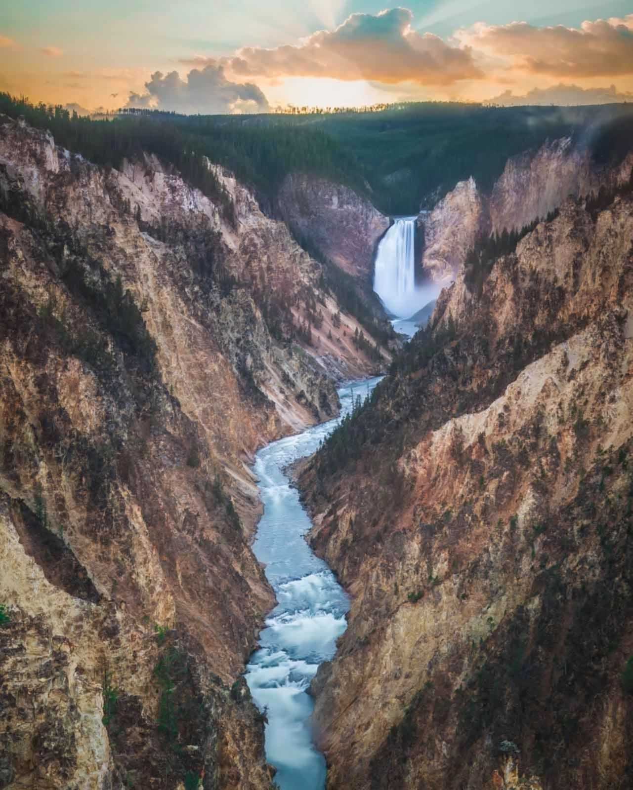 grand canyon of the yellowstone accommodation guide