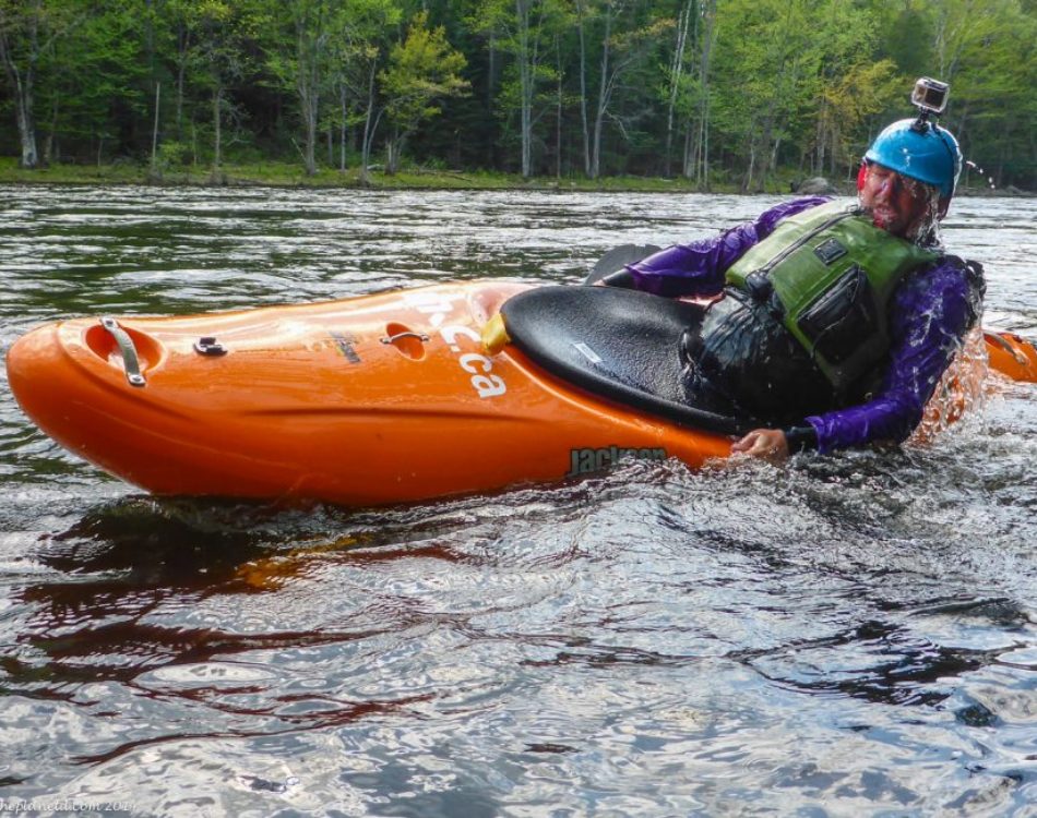Whitewater Kayaking – the Ultimate Ontario Adventure